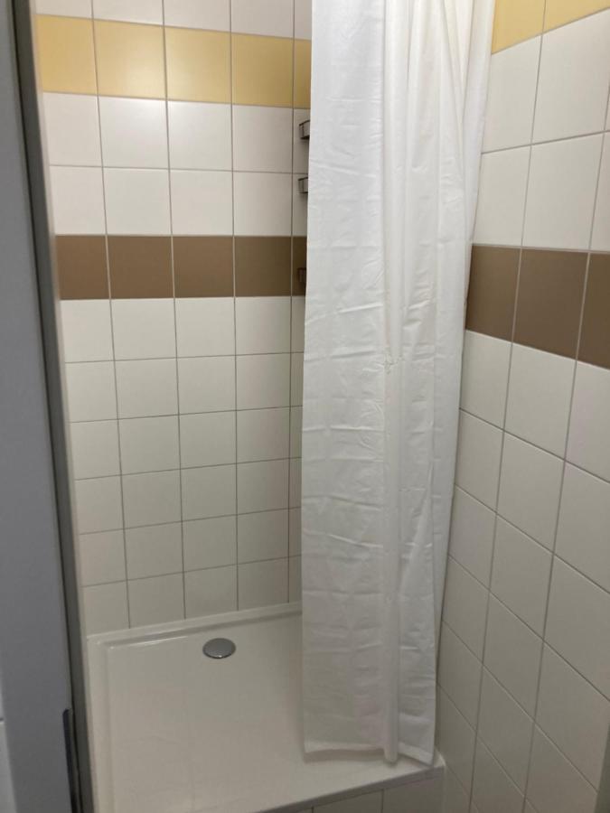 Hostel Przy Stadionie Jaworzno Luaran gambar